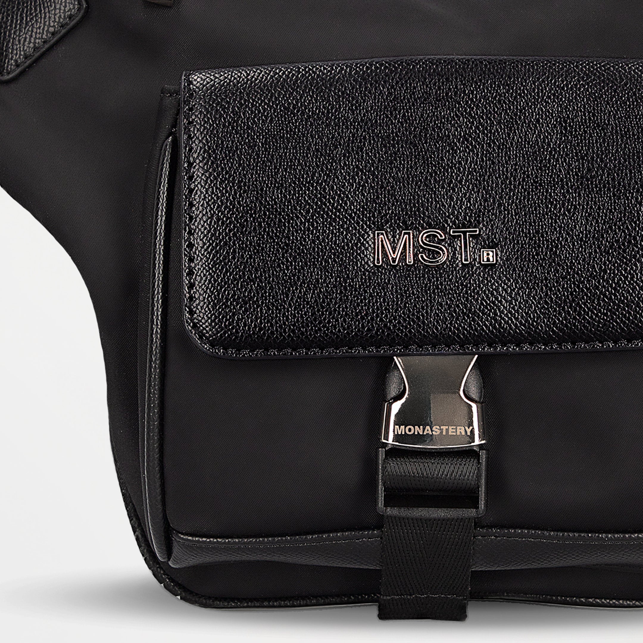 CEDRIC FANNY PACK MEN BLACK