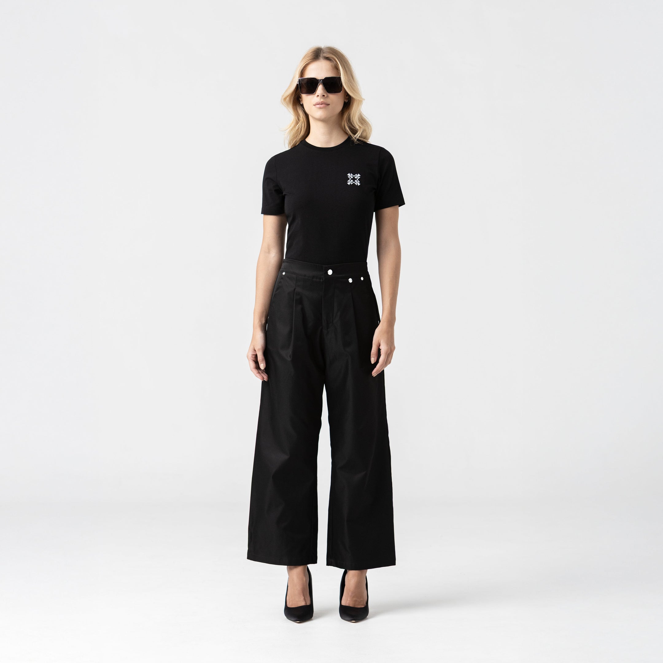 ADHRA T-SHIRT WOMEN BLACK METEORITE